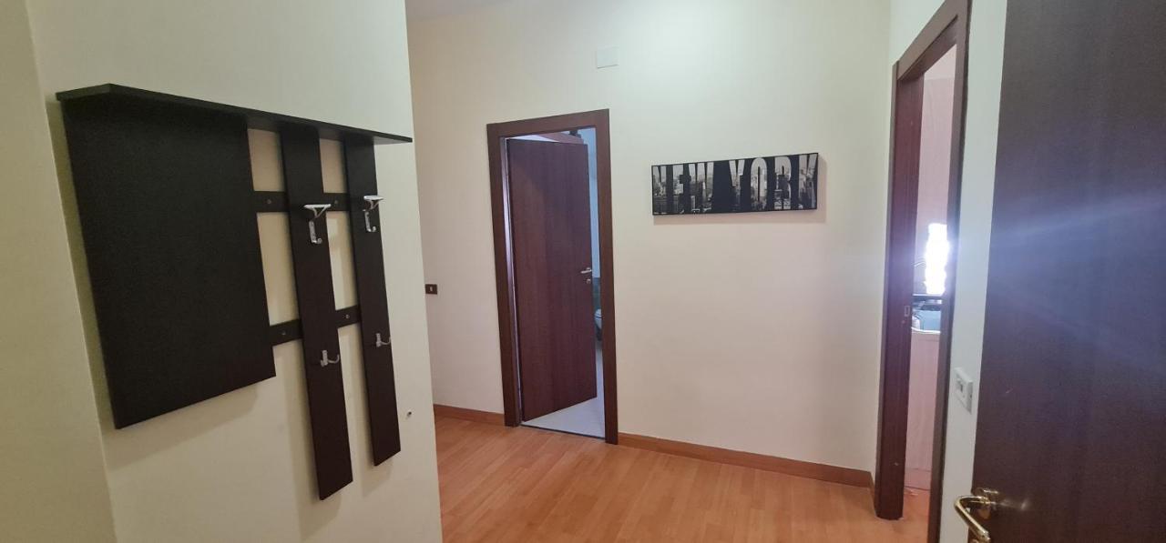 Appartamento Roma 800Mt Dalla Metro Exterior photo